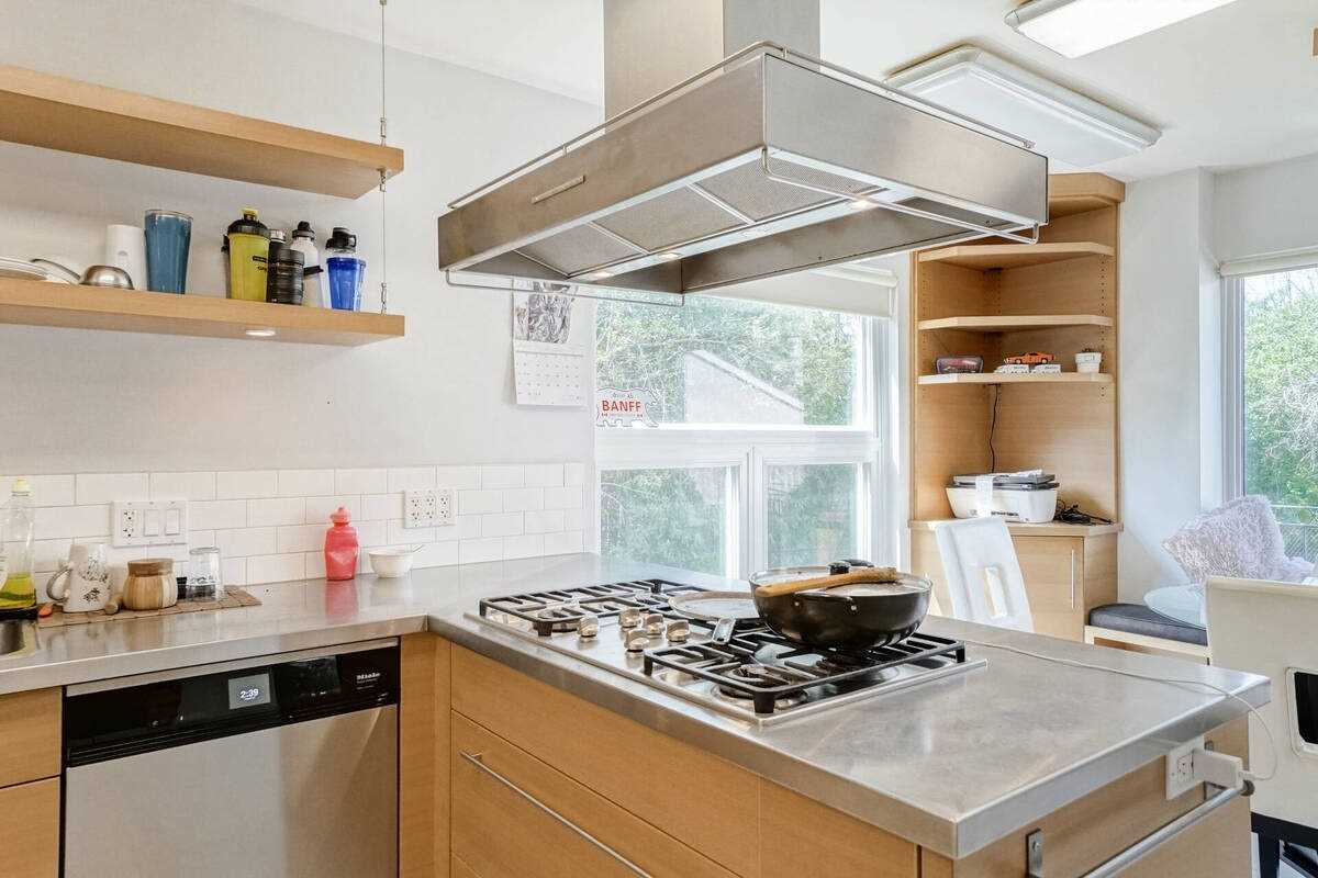 7 Keily Cres