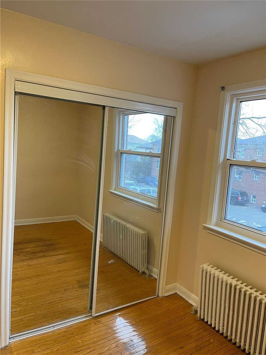 138 Portland St, #4