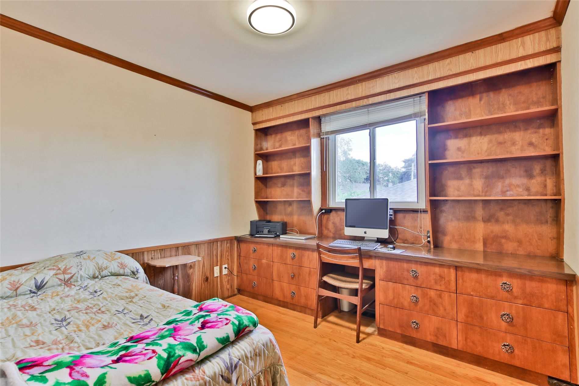 18 Brancaster Crt