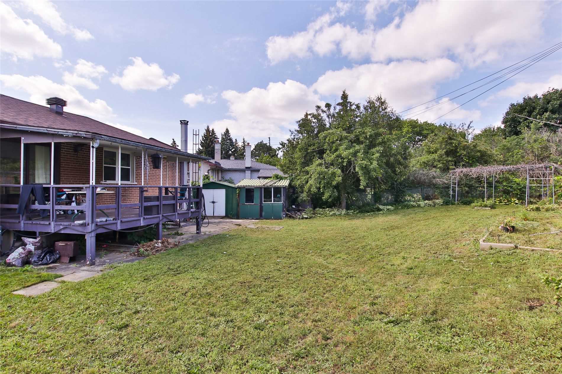 18 Brancaster Crt