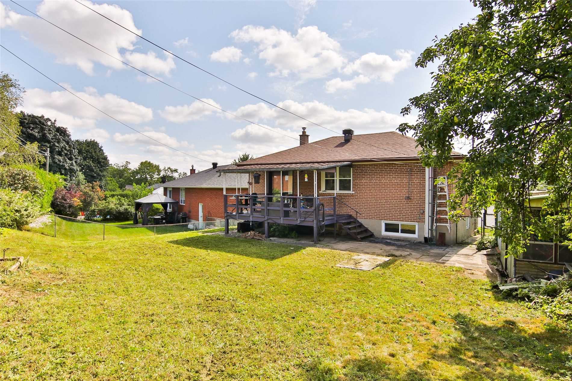 18 Brancaster Crt