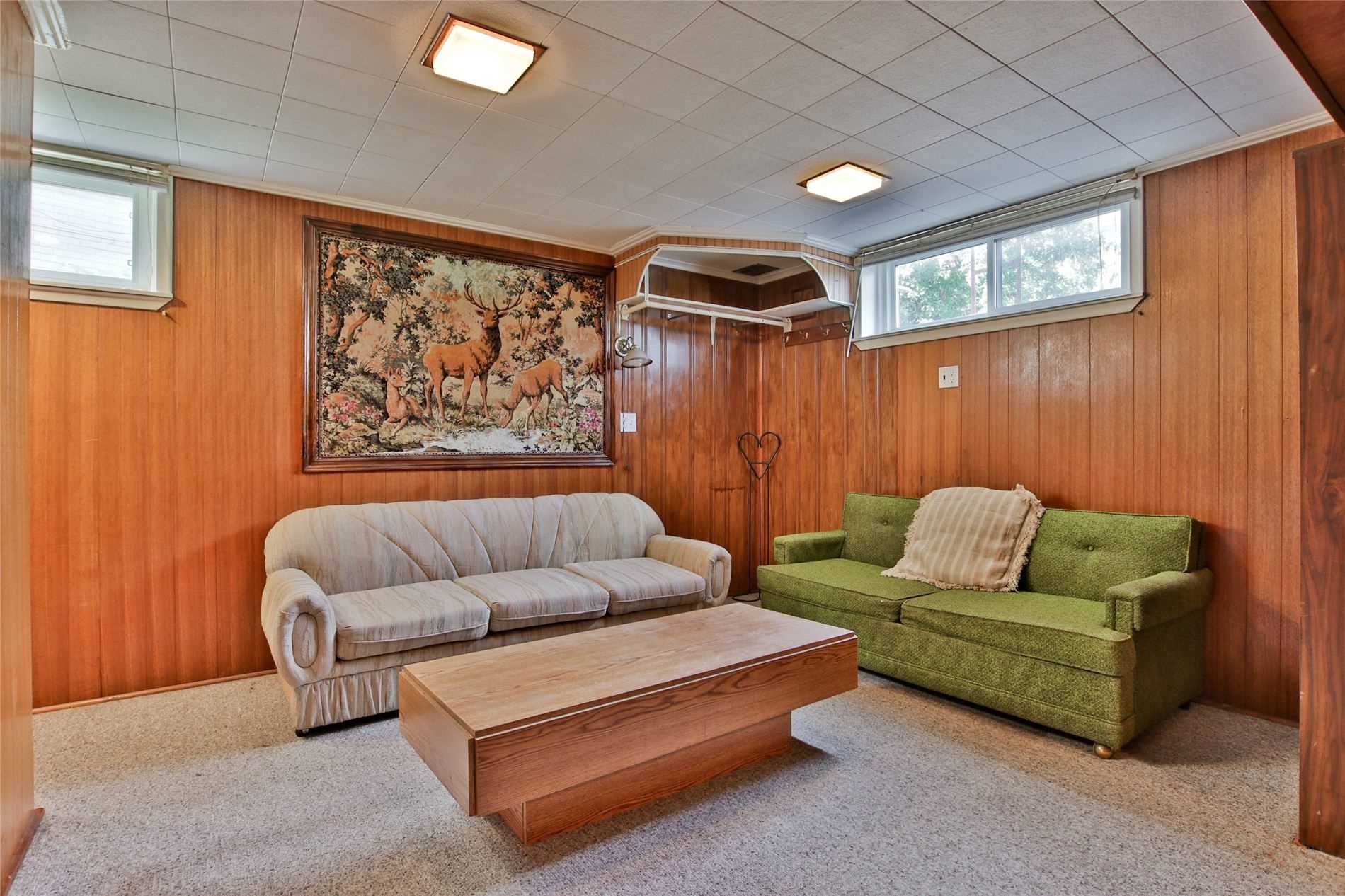 18 Brancaster Crt