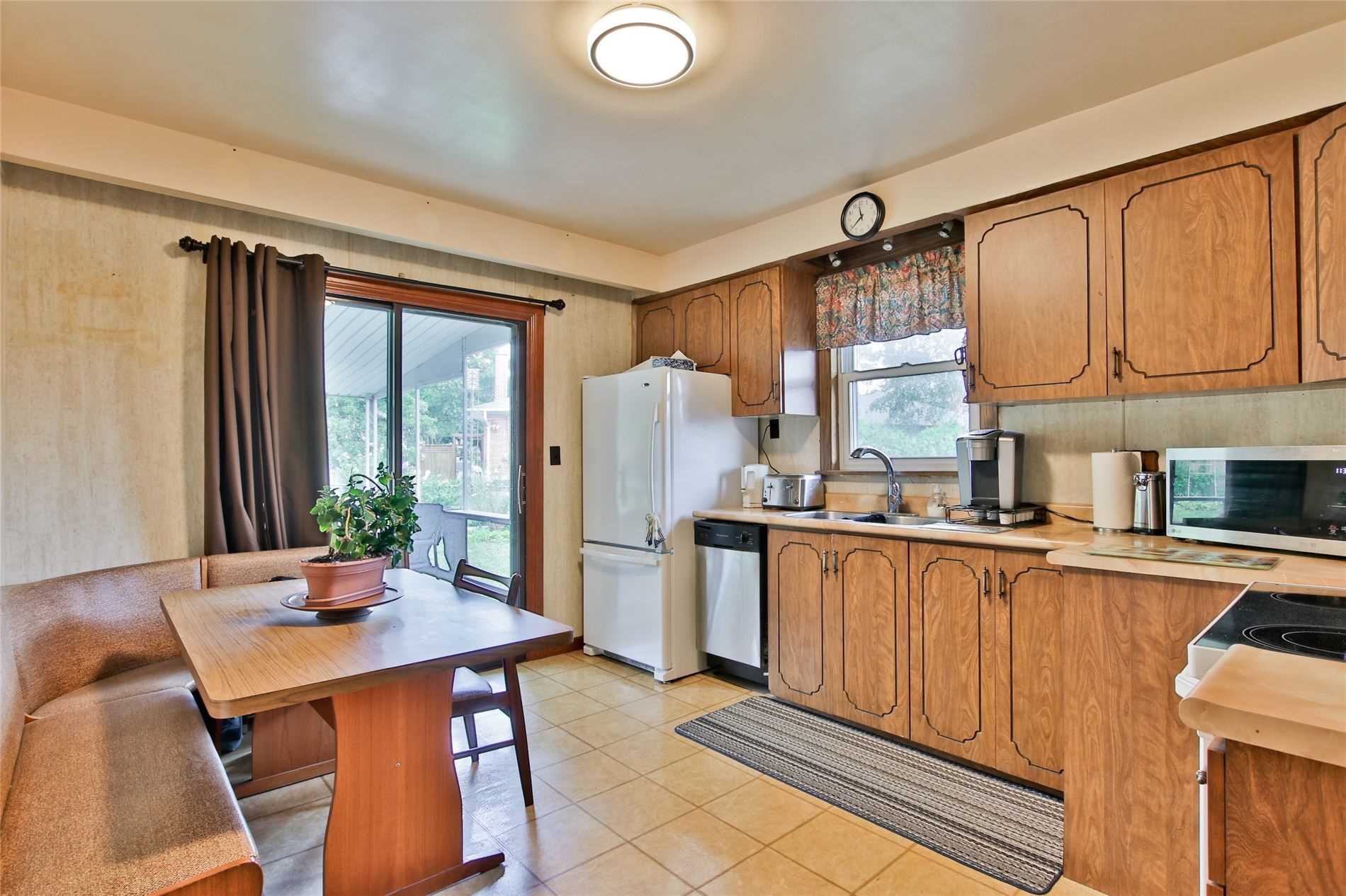 18 Brancaster Crt