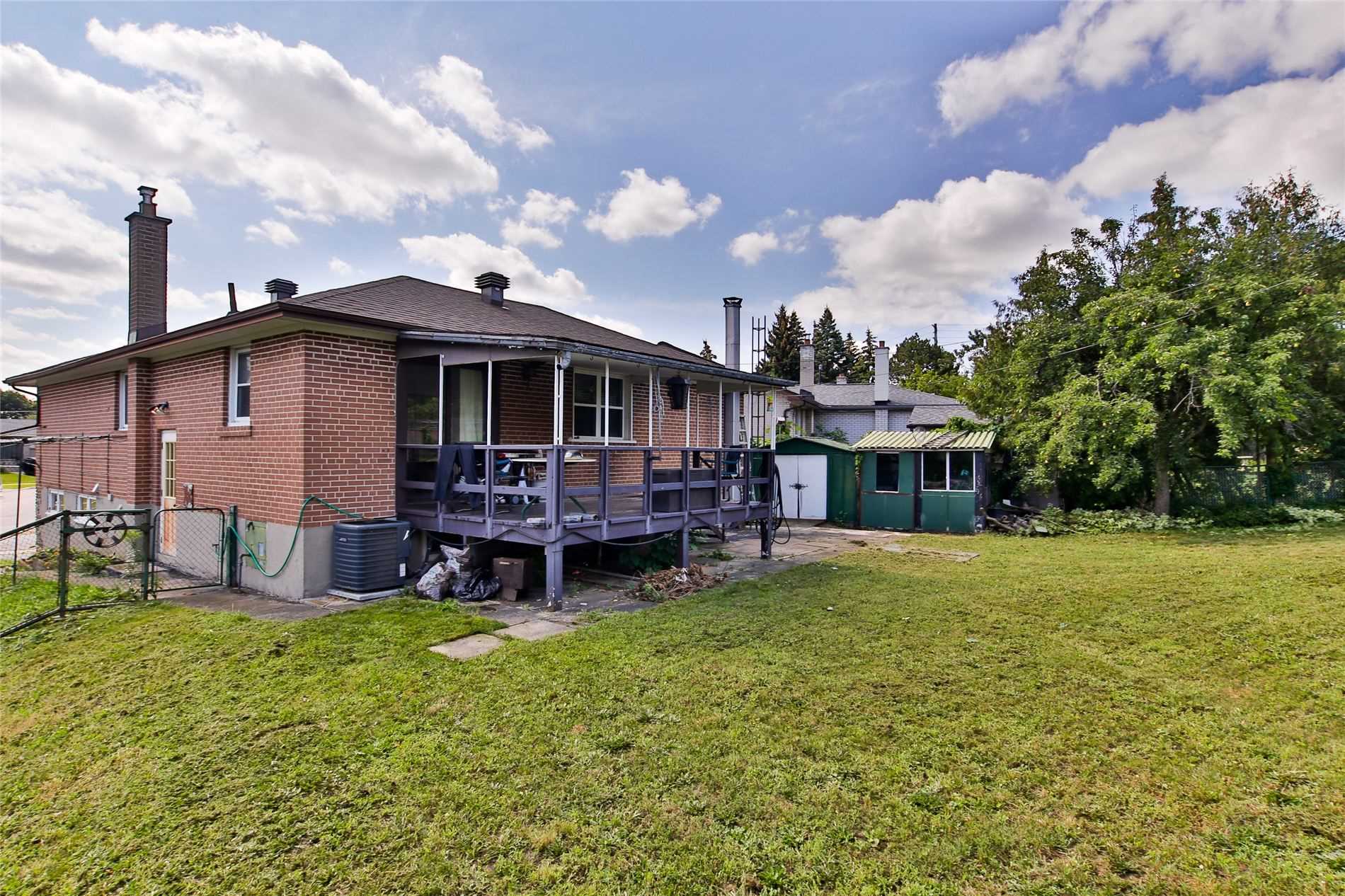 18 Brancaster Crt