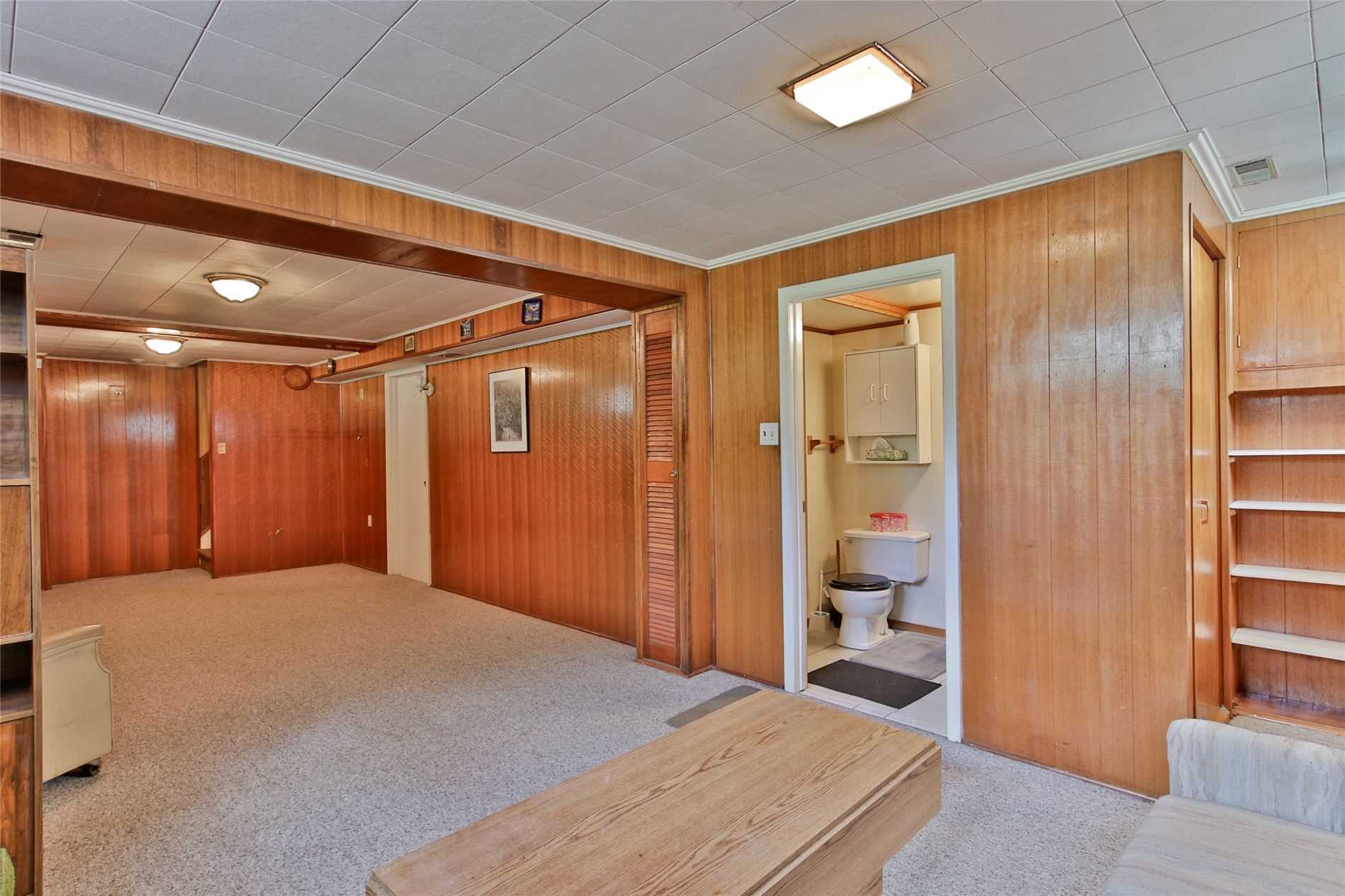 18 Brancaster Crt