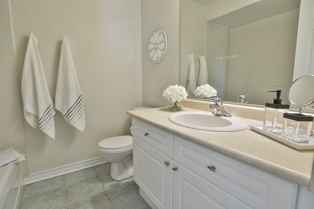 300 Ravineview Way, #19