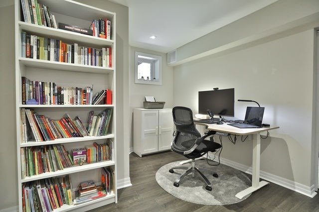 300 Ravineview Way, #19
