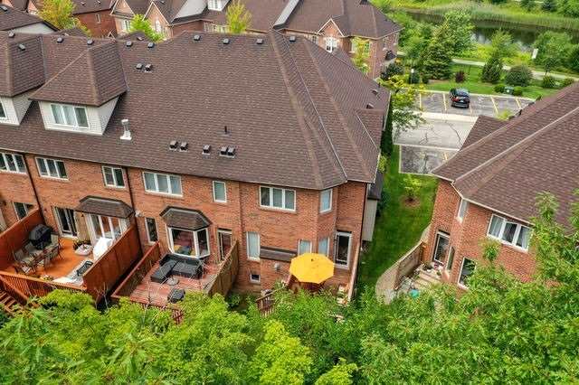 300 Ravineview Way, #19