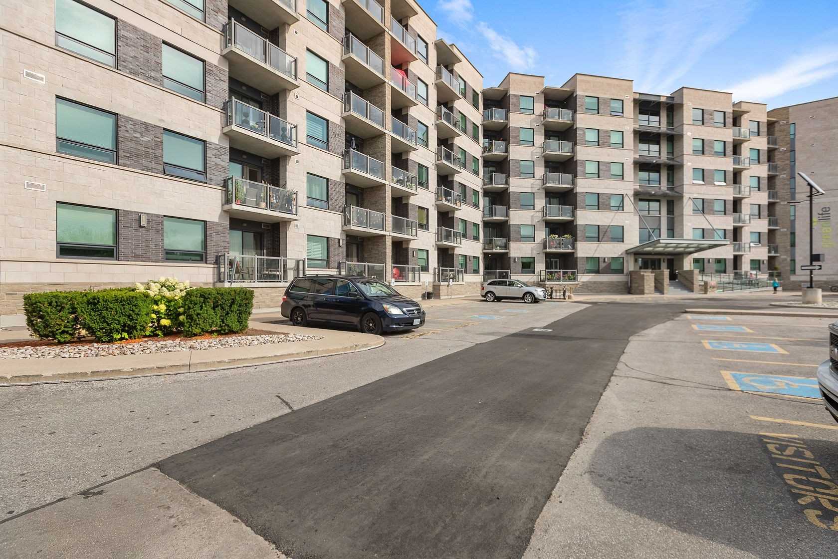 383 Main St E, #114