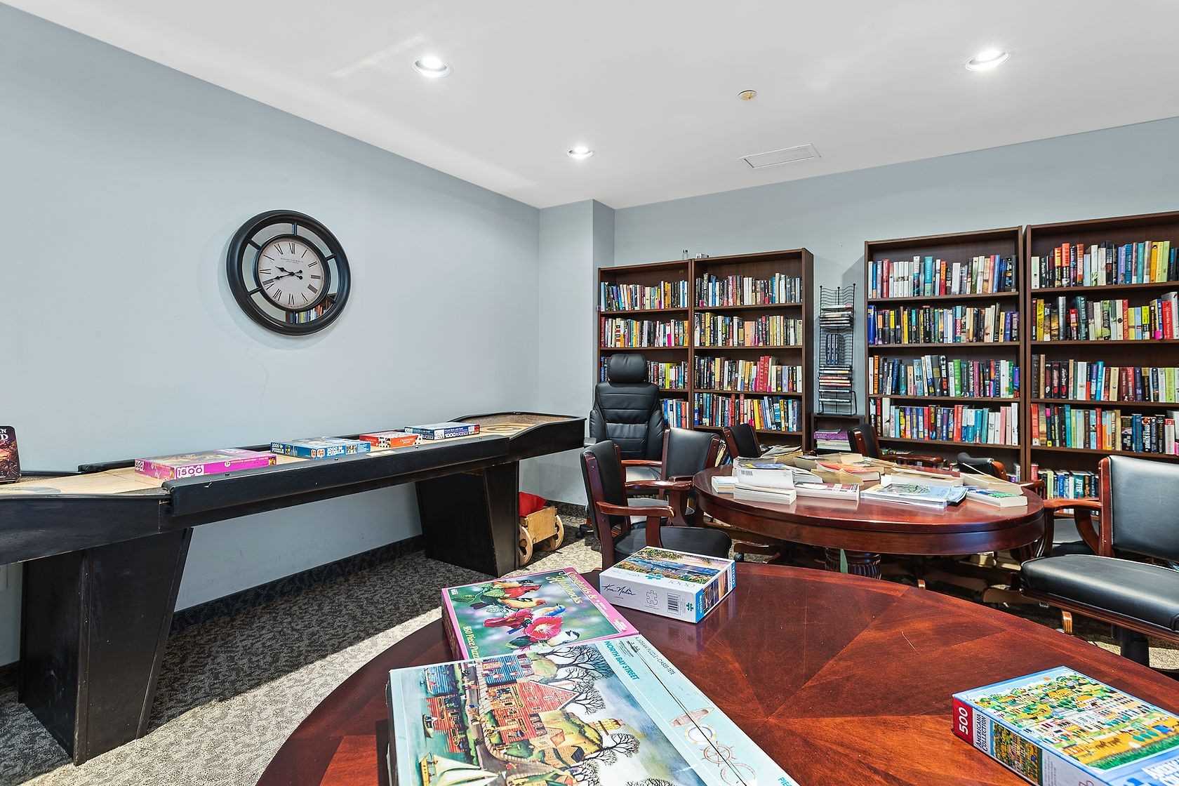 383 Main St E, #114