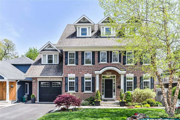 2326 Sovereign St, Oakville