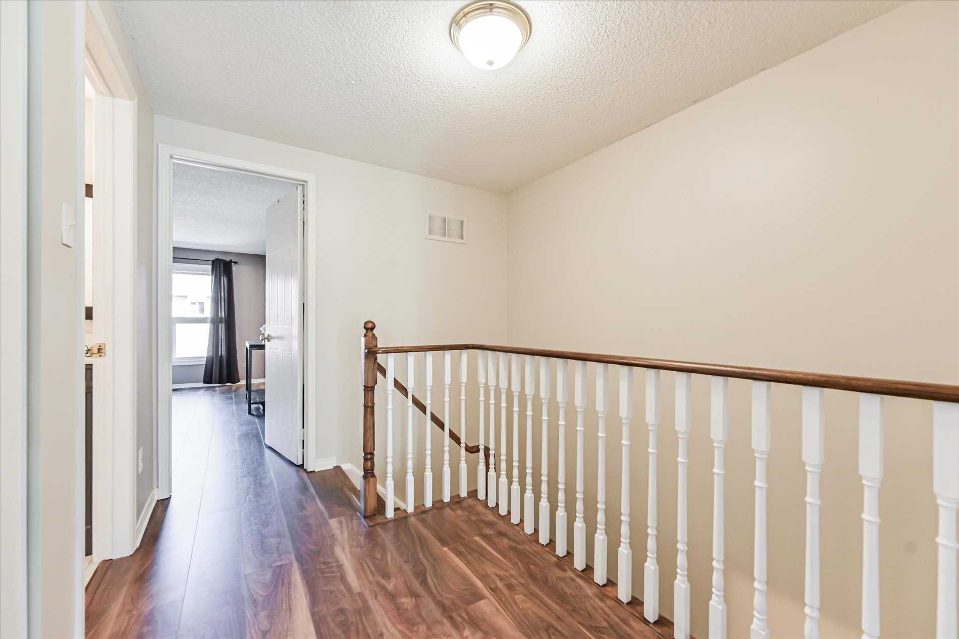 1500 Reeves Gate #4