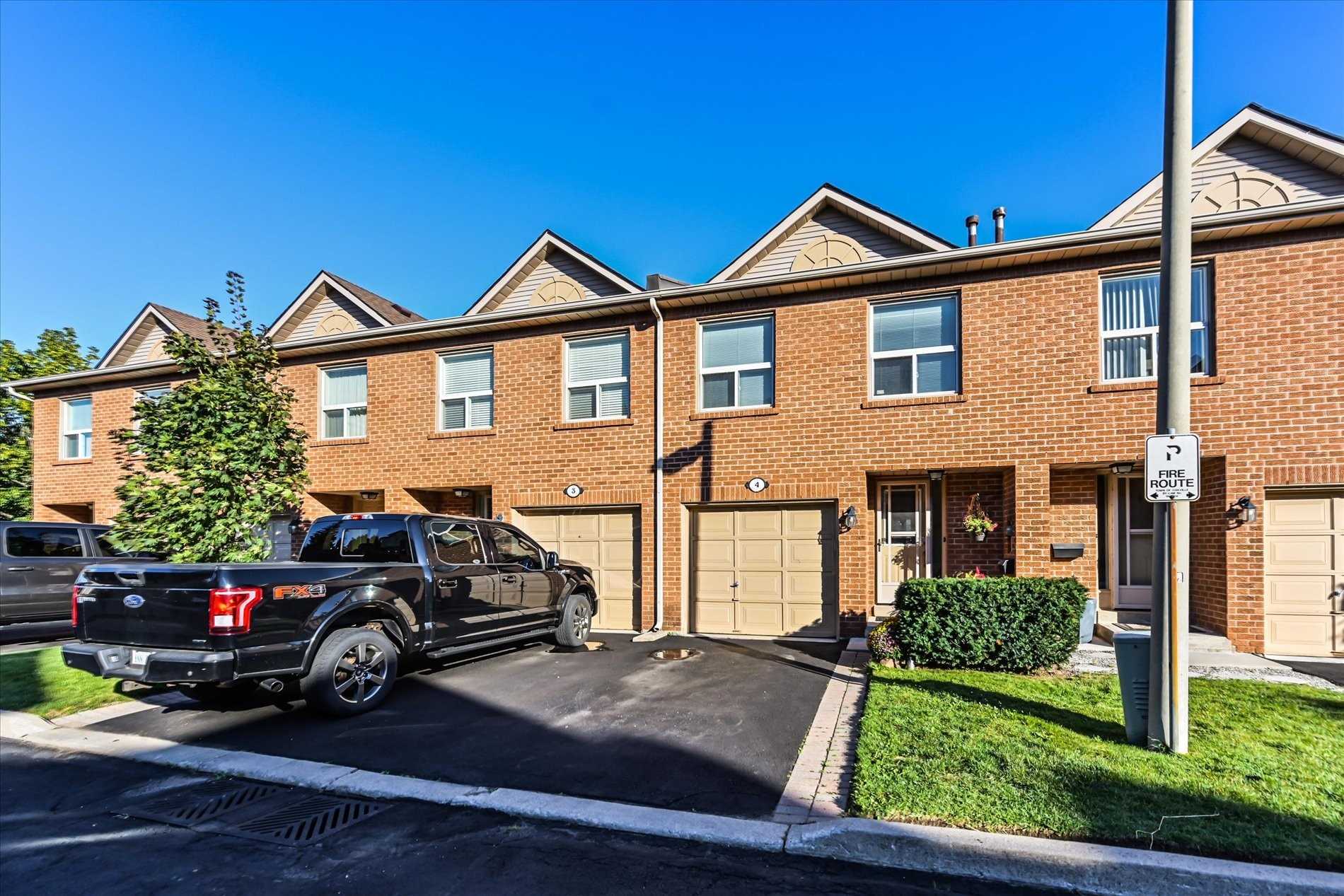1500 Reeves Gate #4