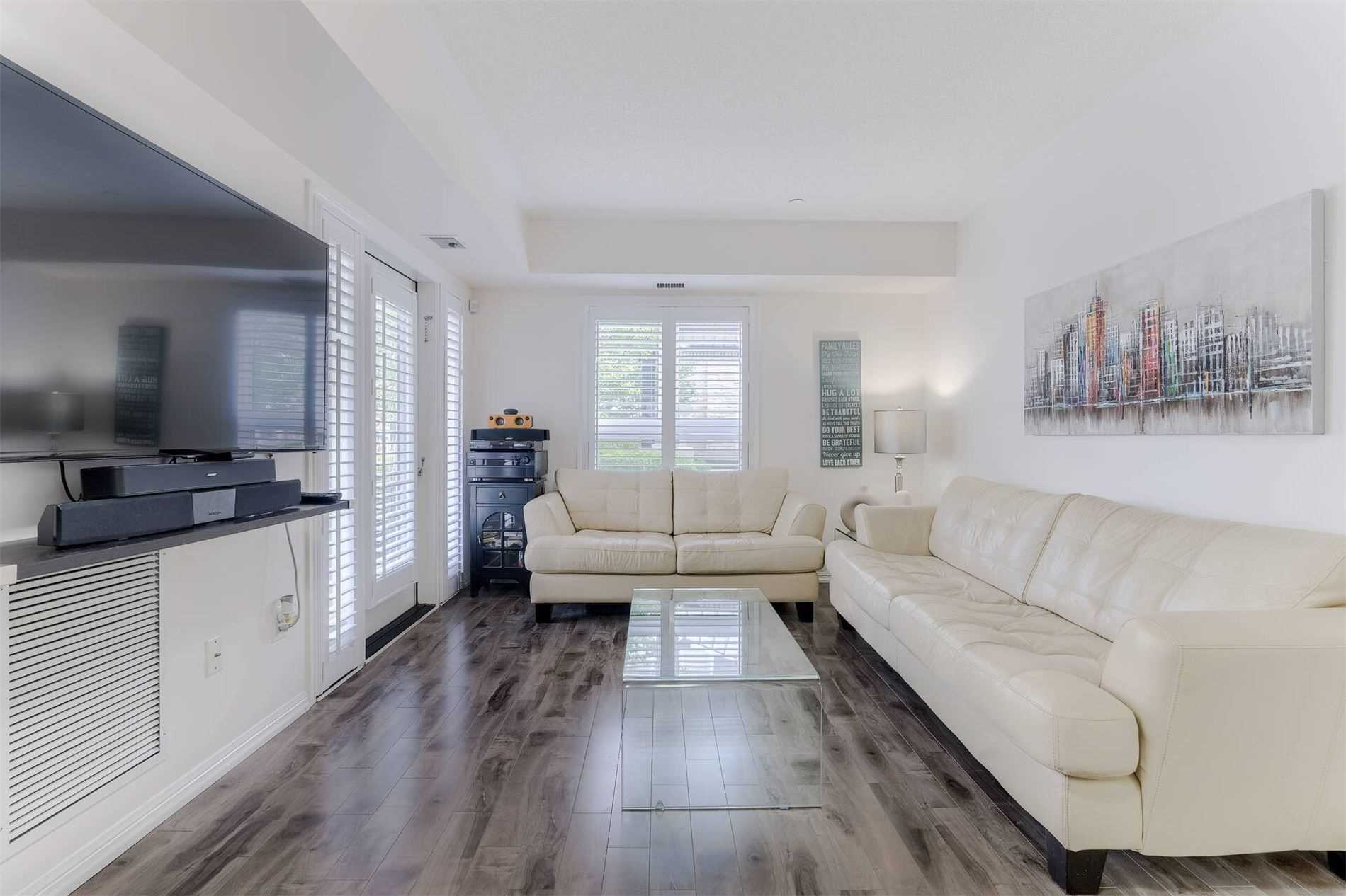 Listing W5366887 - Large Photo # 12