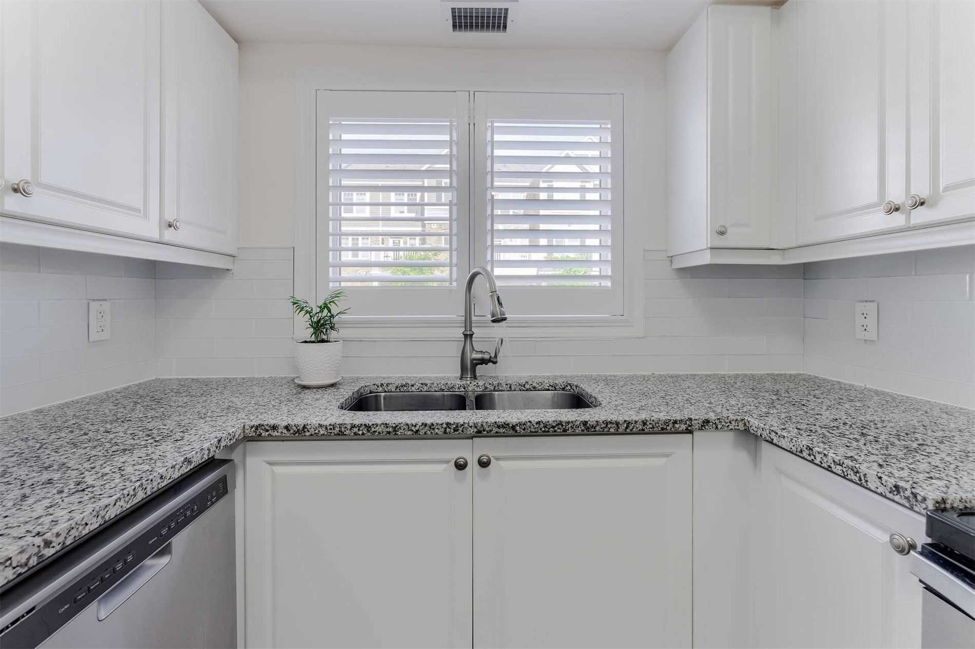 Listing W5366887 - Large Photo # 17