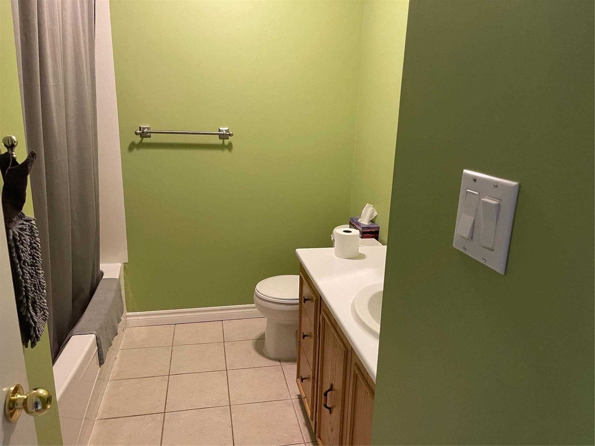 173 Raylawn Cres