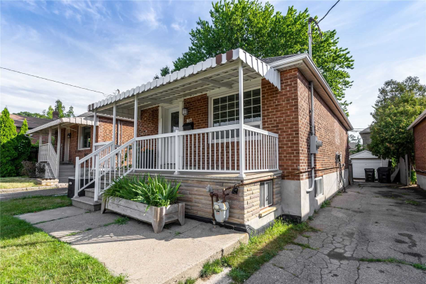 907 Islington Ave, Toronto