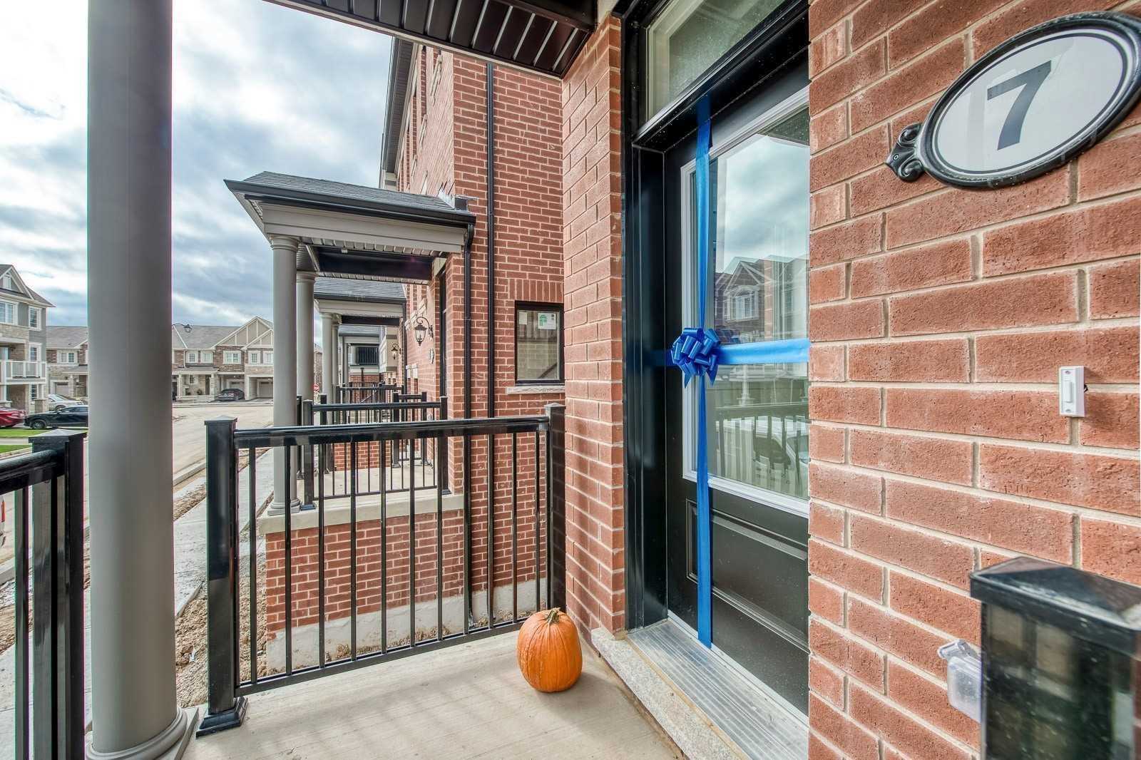 1285 Sycamore Gdns, #7