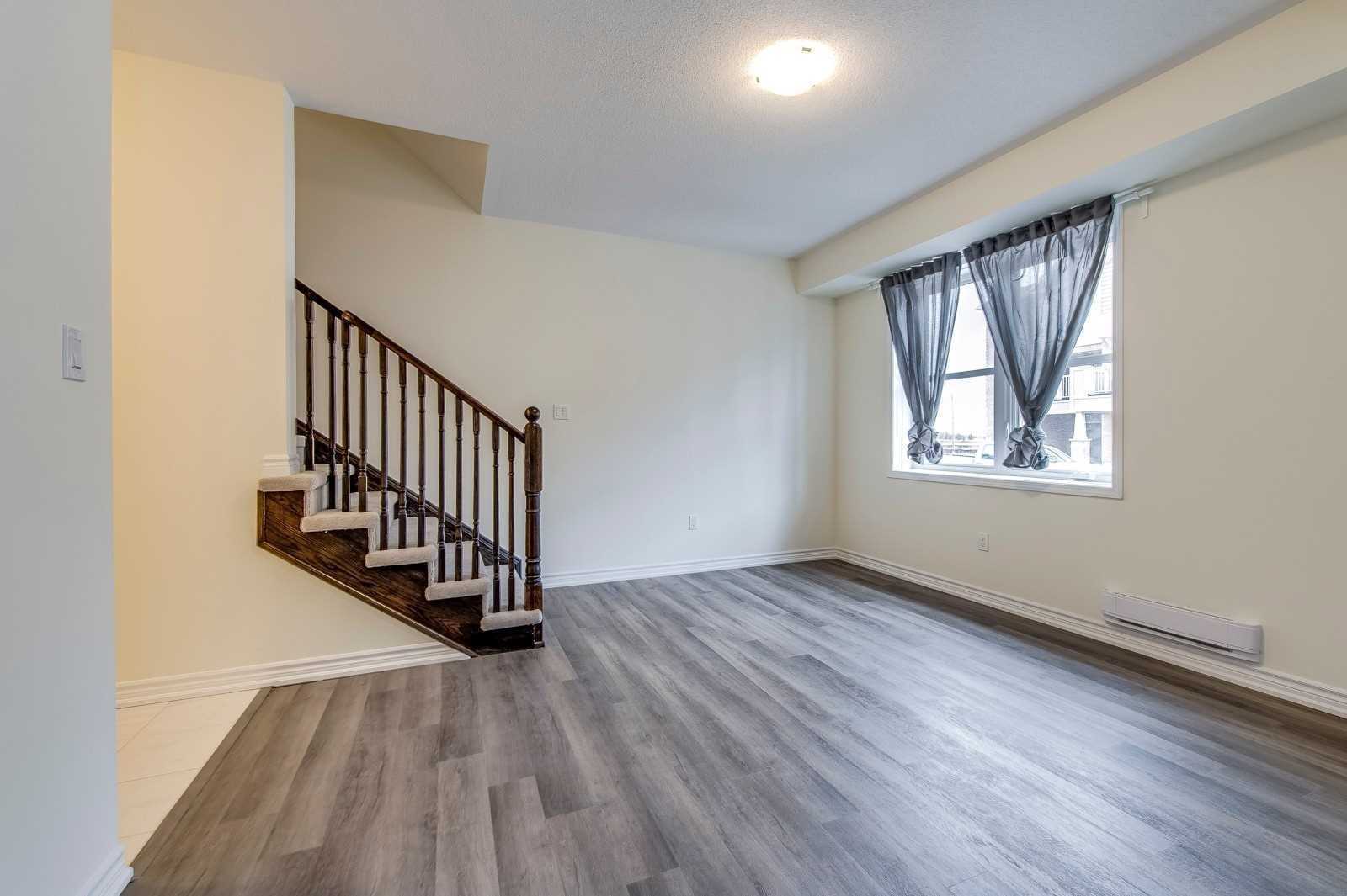 1285 Sycamore Gdns, #7