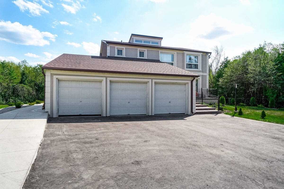 7 Keily Cres