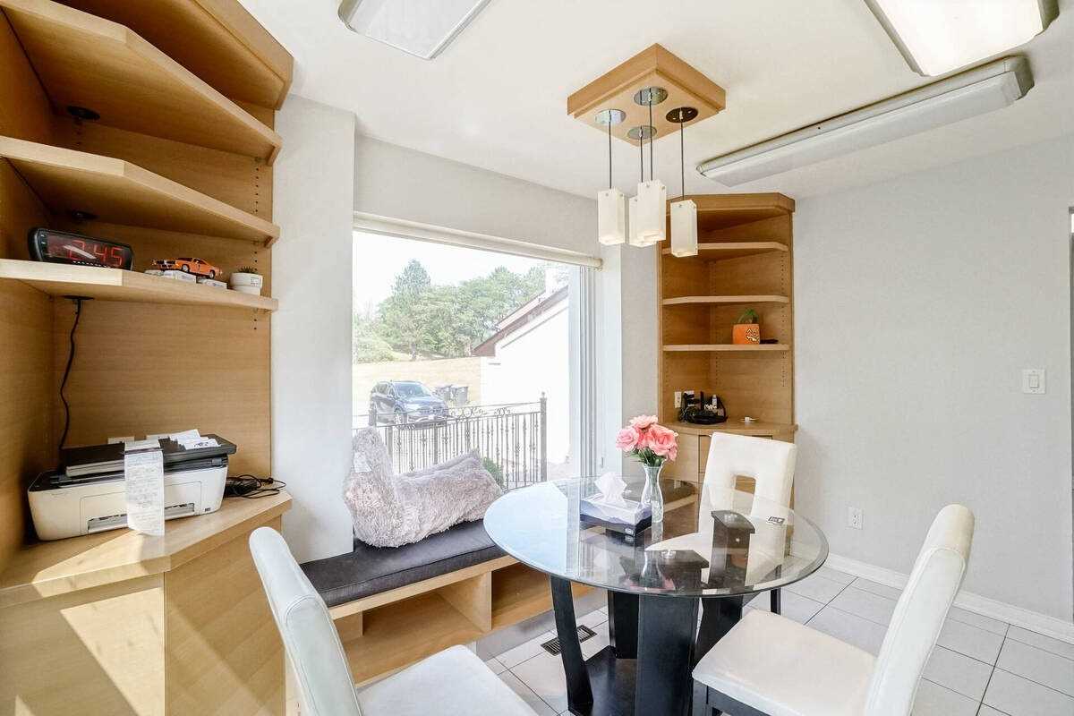 7 Keily Cres