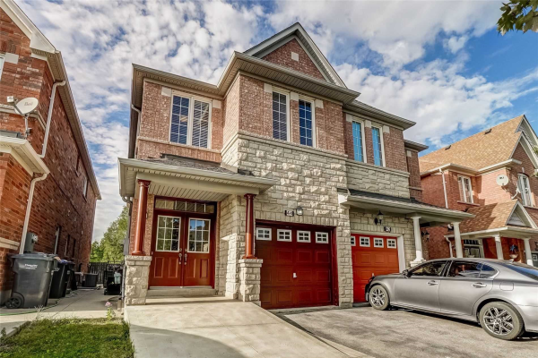 44 Blackcherry Lane, Brampton