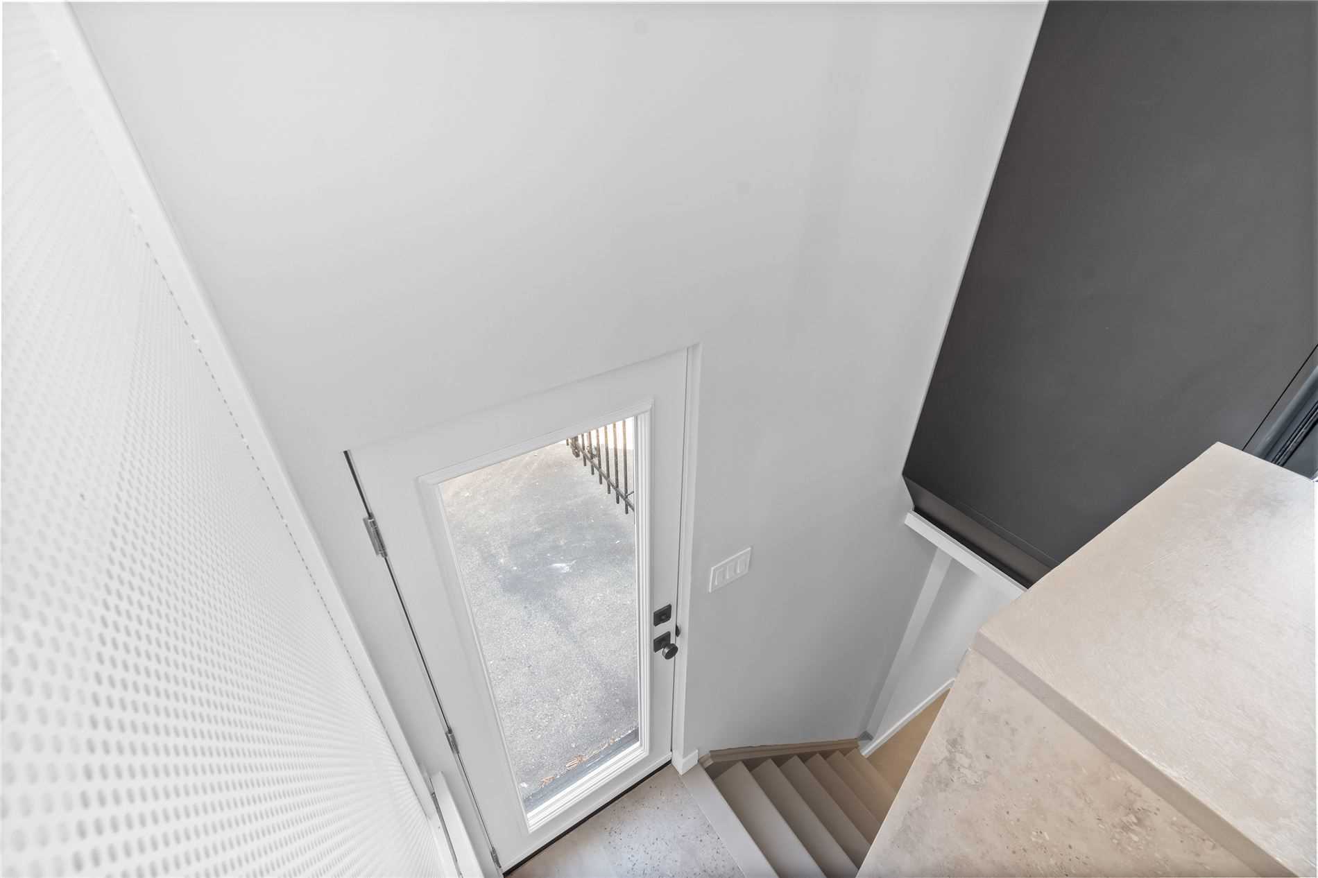 53 Foxwell St