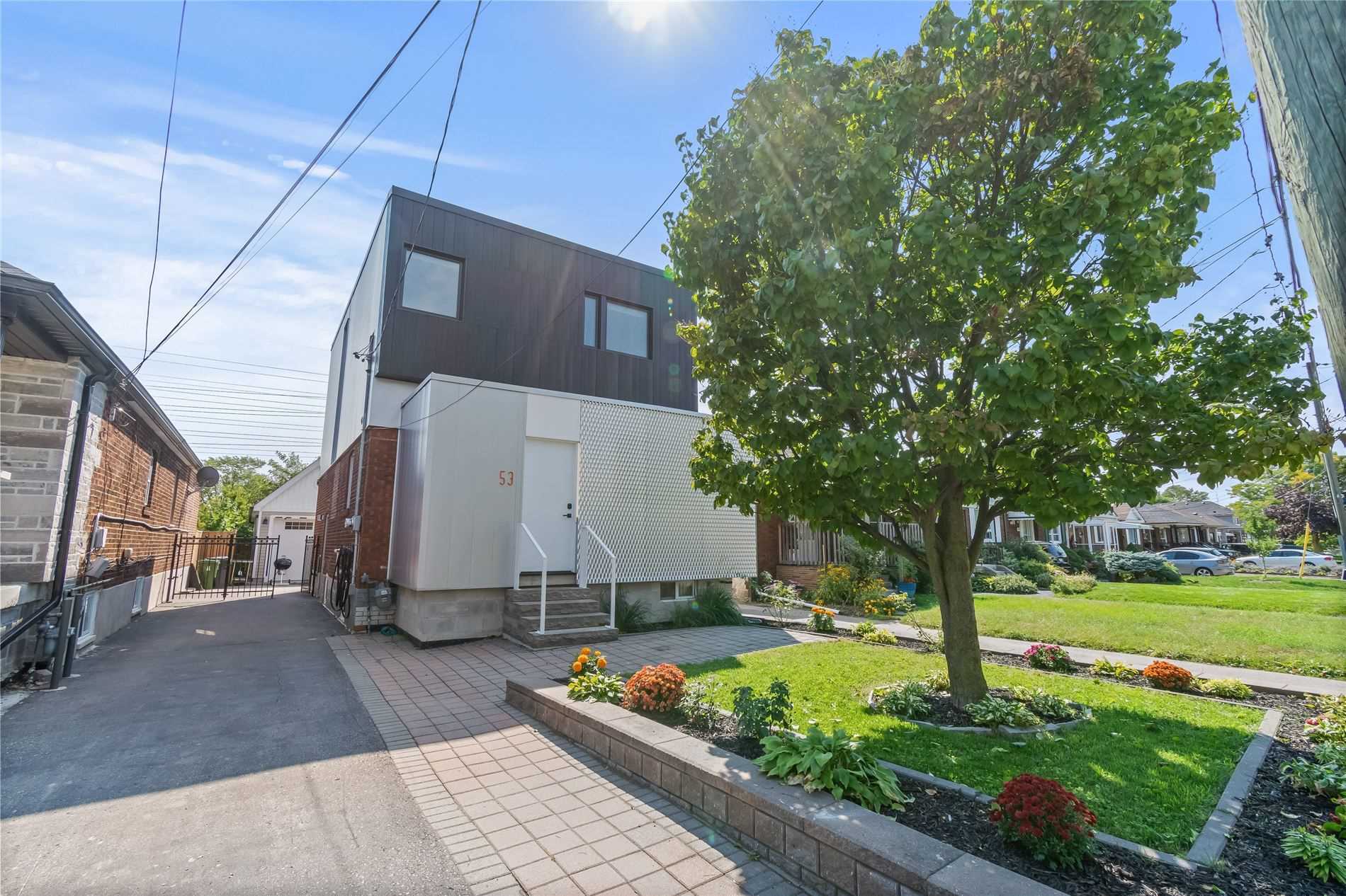 53 Foxwell St