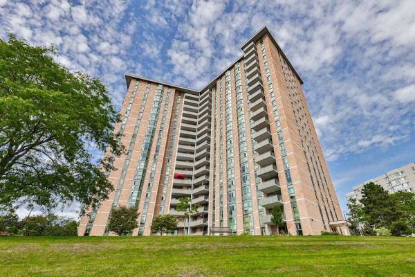 5250 Lakeshore Rd, Burlington