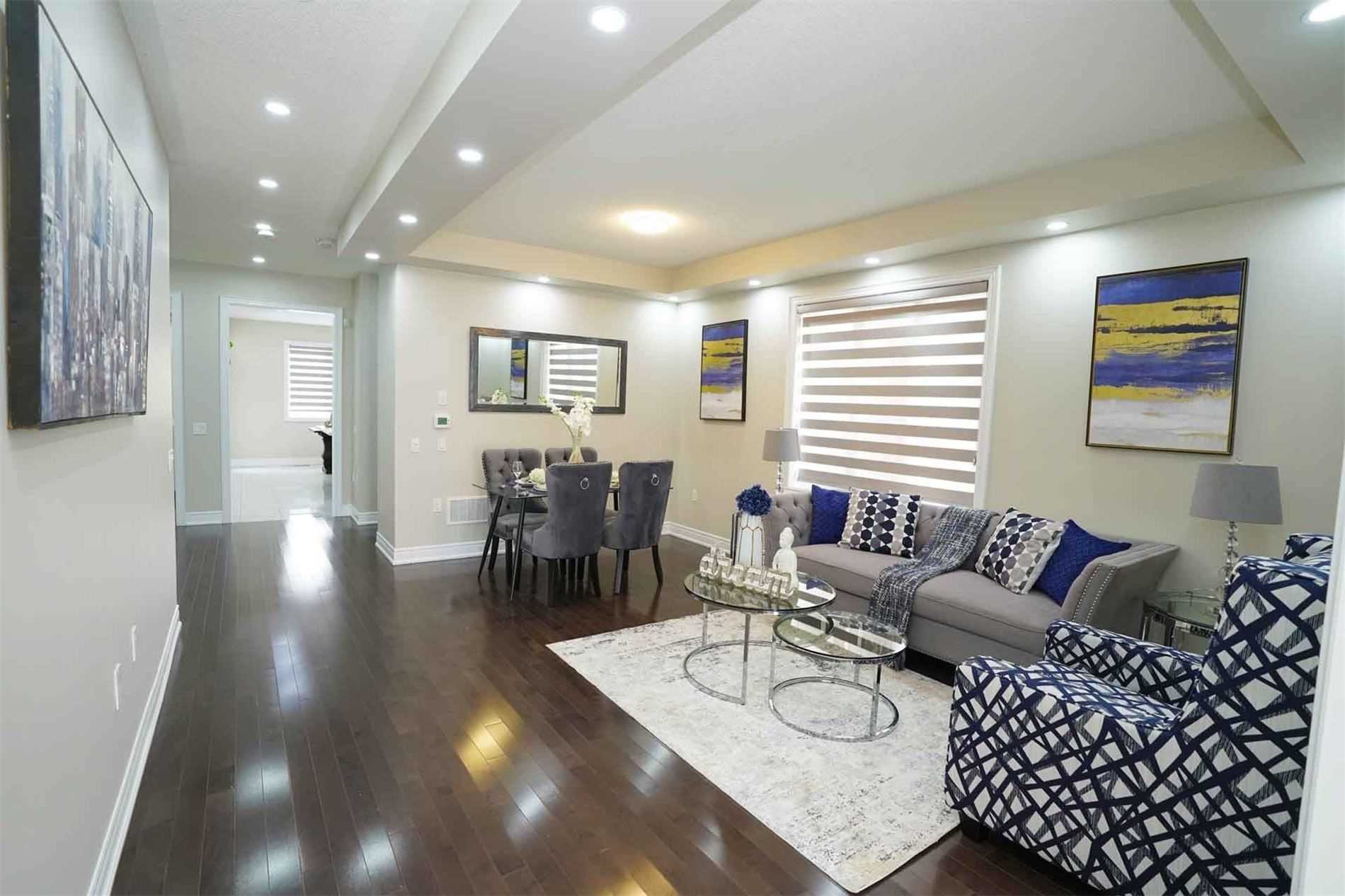 42 Brookwater Cres