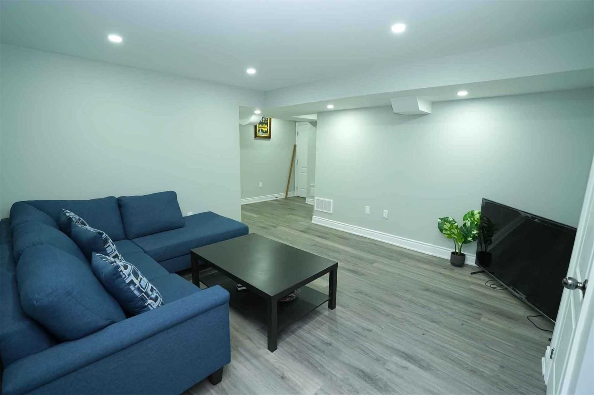 42 Brookwater Cres