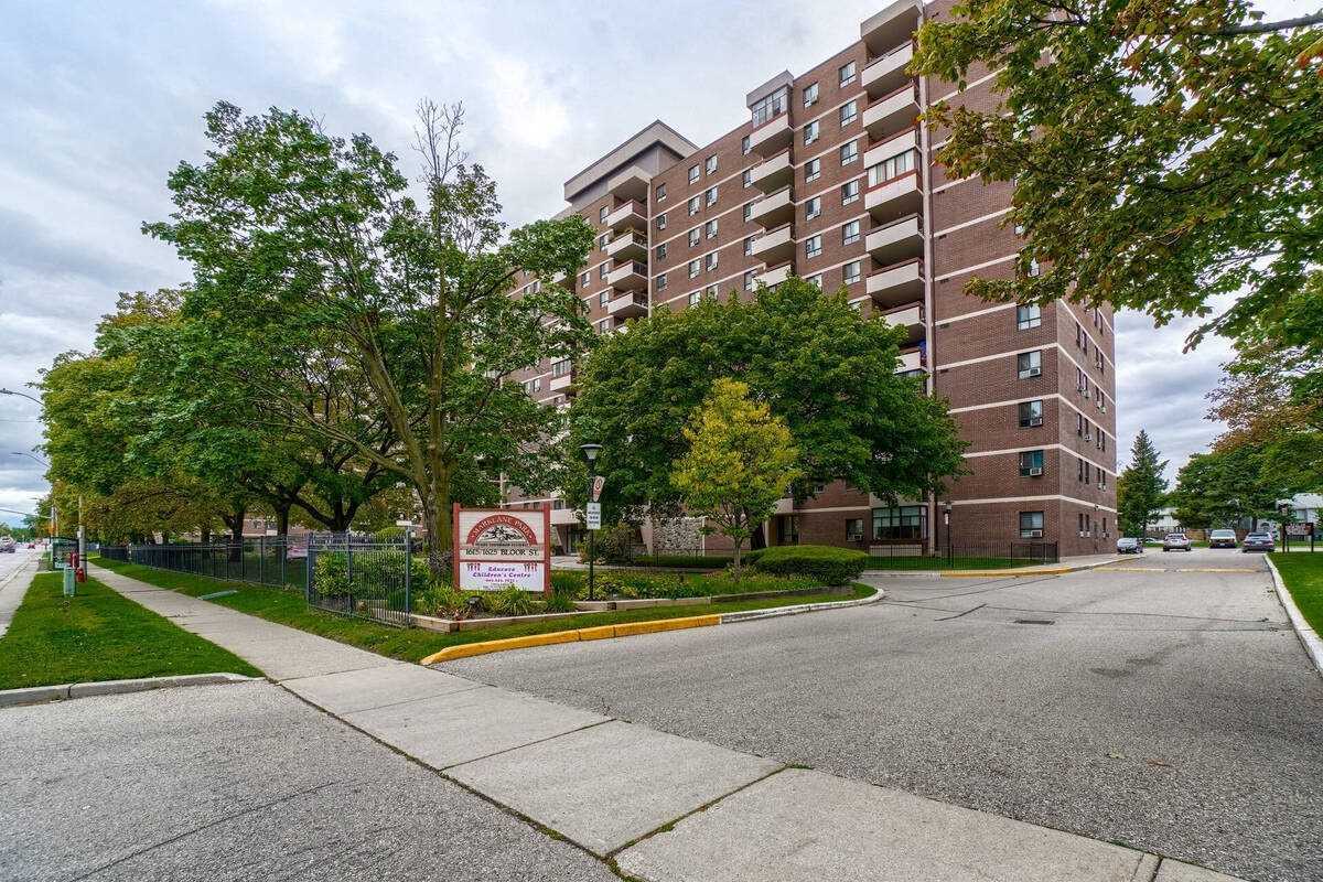 1625 Bloor St E, #515