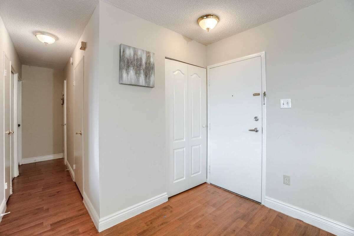 1625 Bloor St E, #515