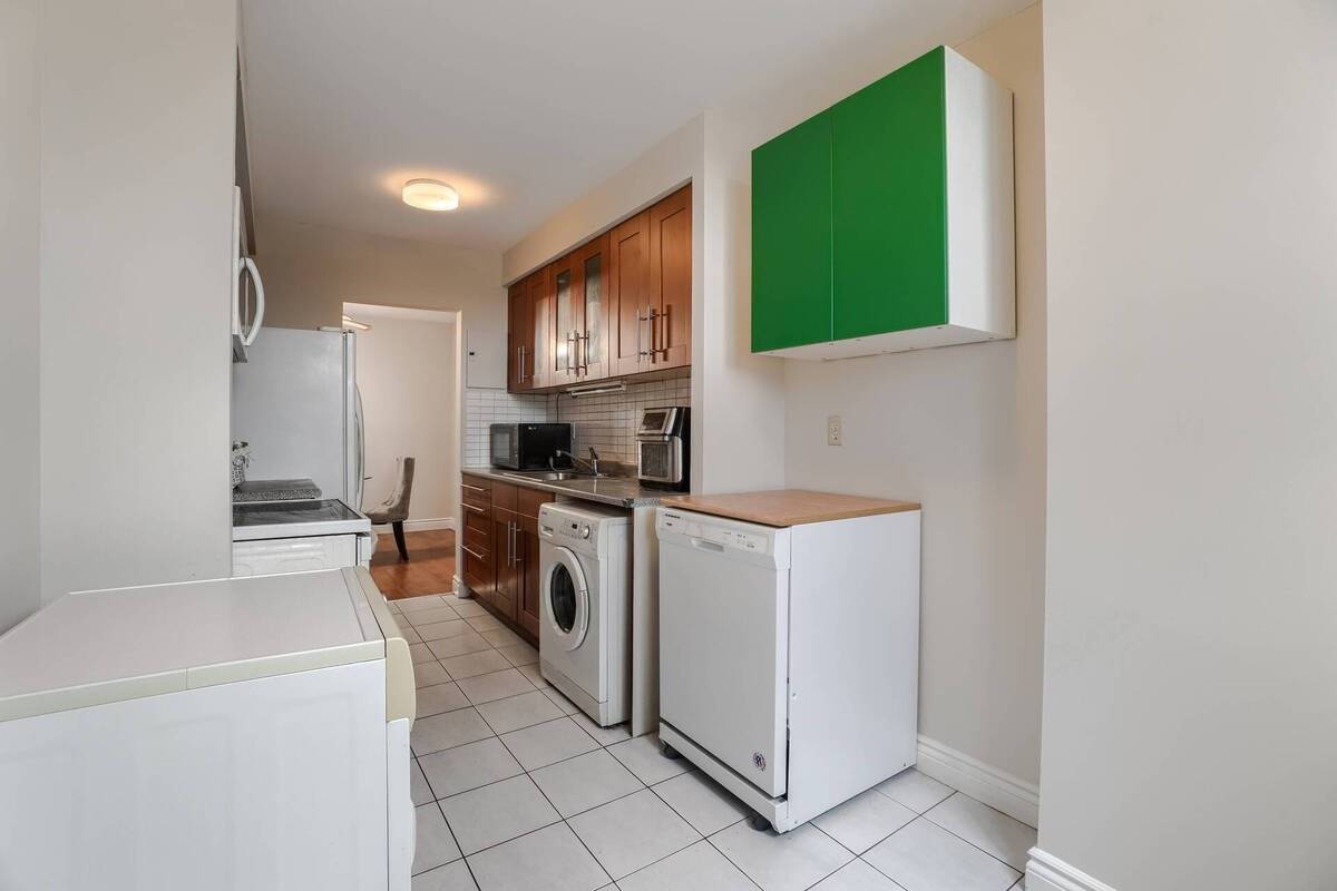 1625 Bloor St E, #515