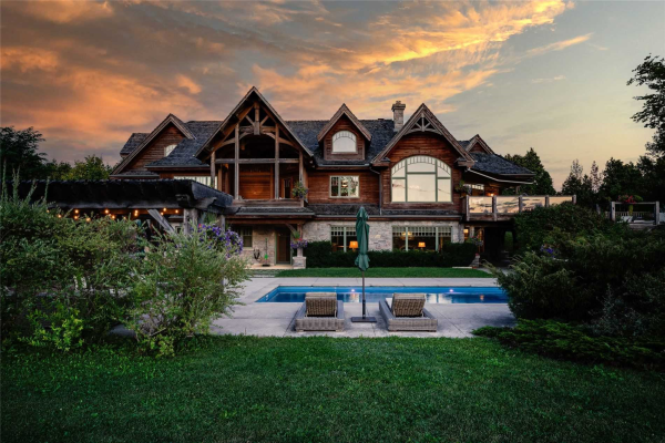 2501 25 Side Rd, Milton