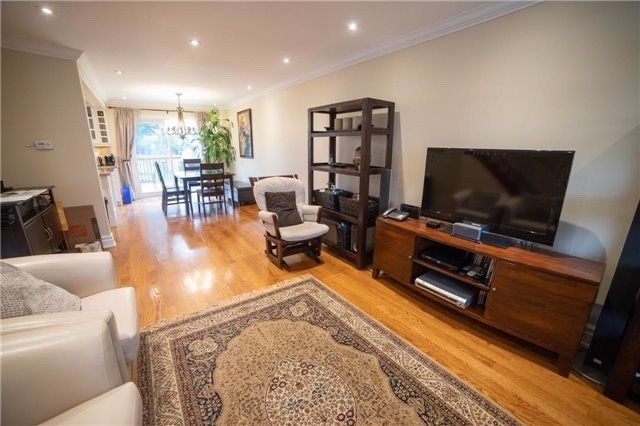 Listing W5382799 - Large Photo # 3