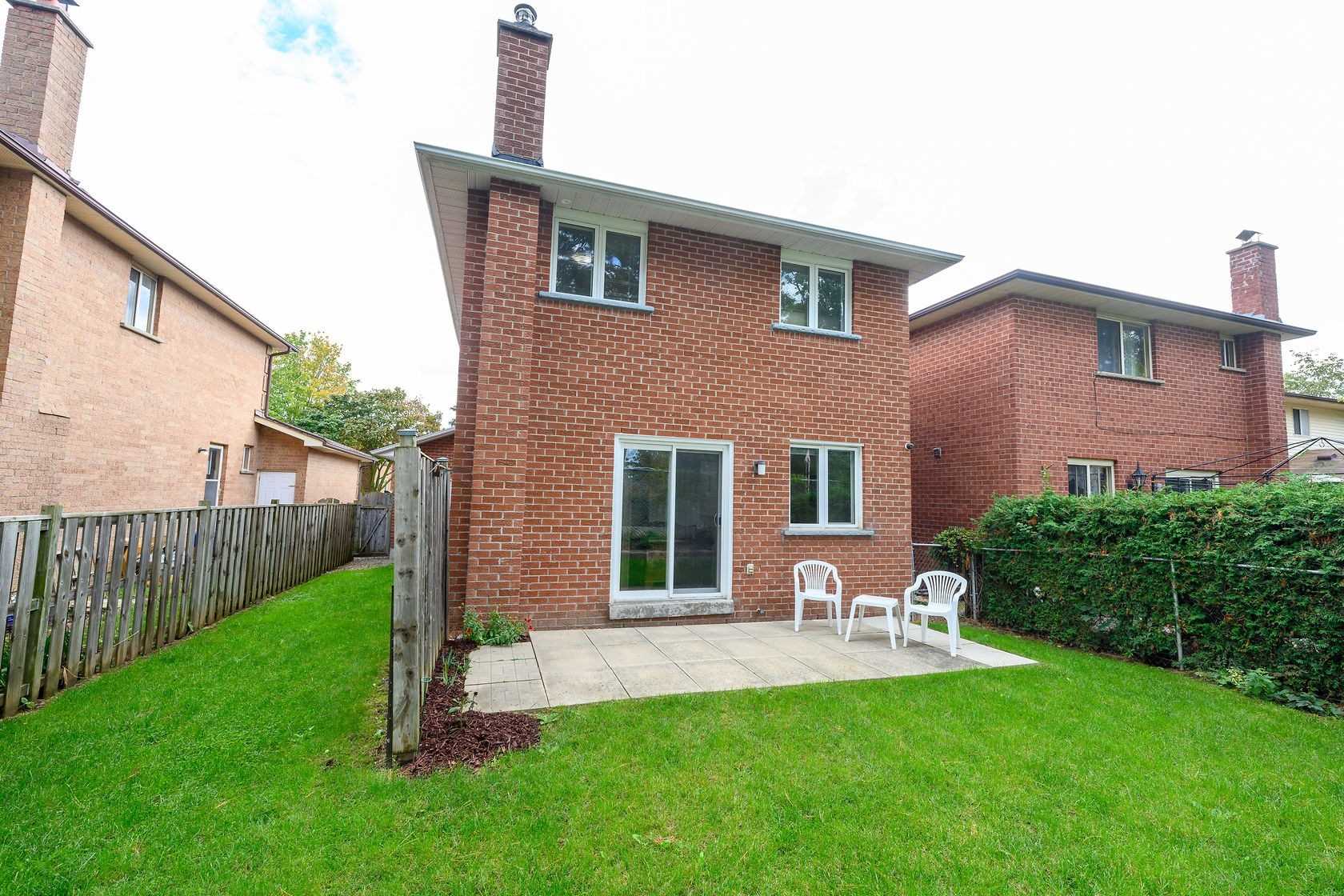 6 Peggy Crt