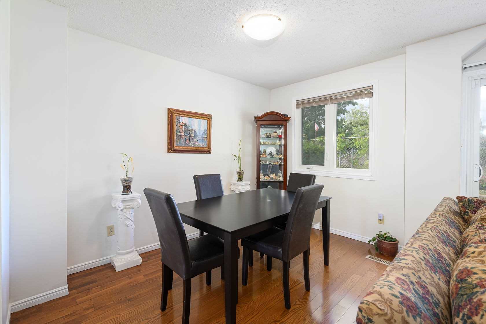 6 Peggy Crt