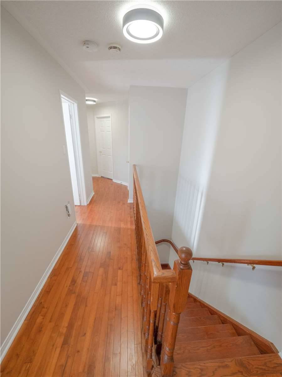 48 Harding St