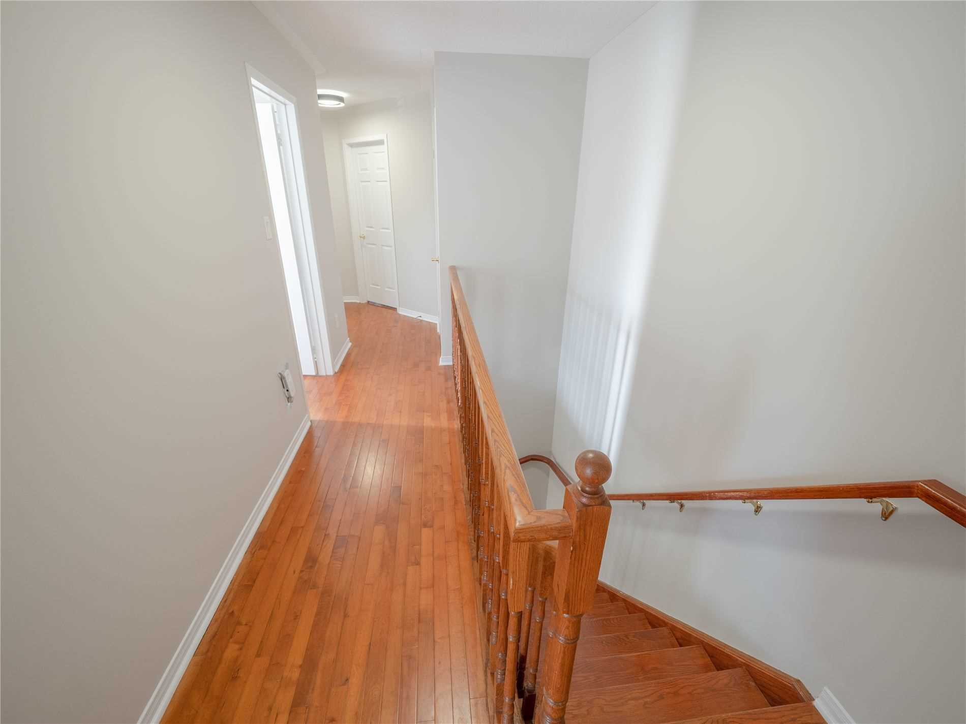48 Harding St