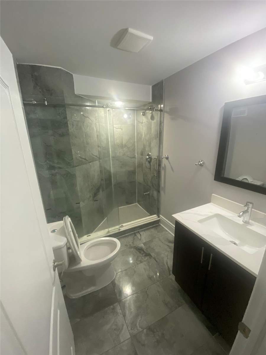 212 Valleyway Dr