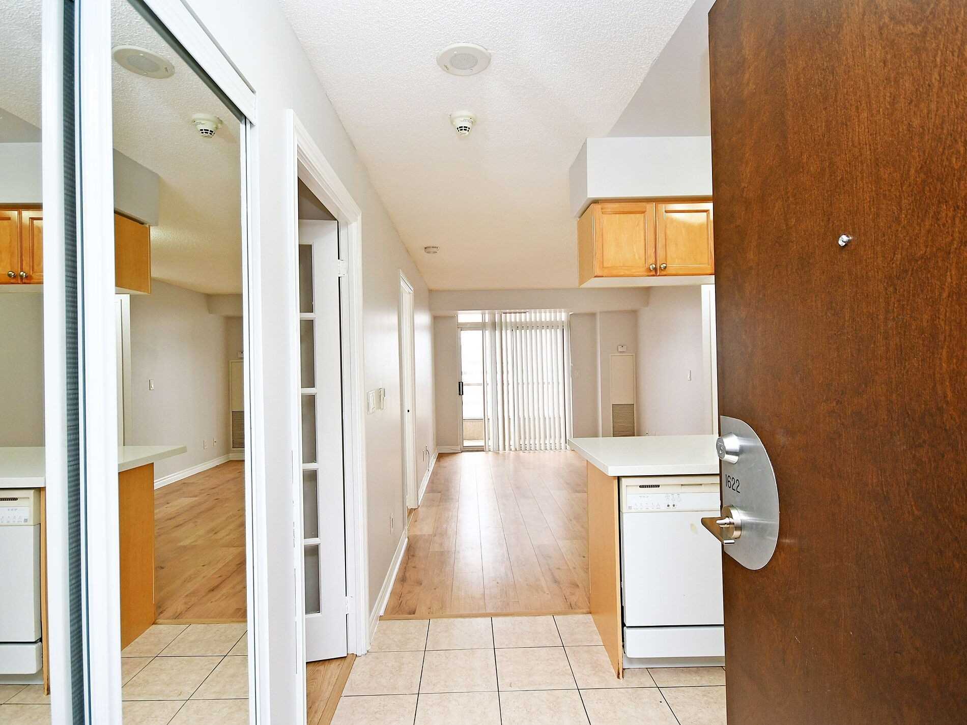 3888 Duke Of York Blvd, #1622