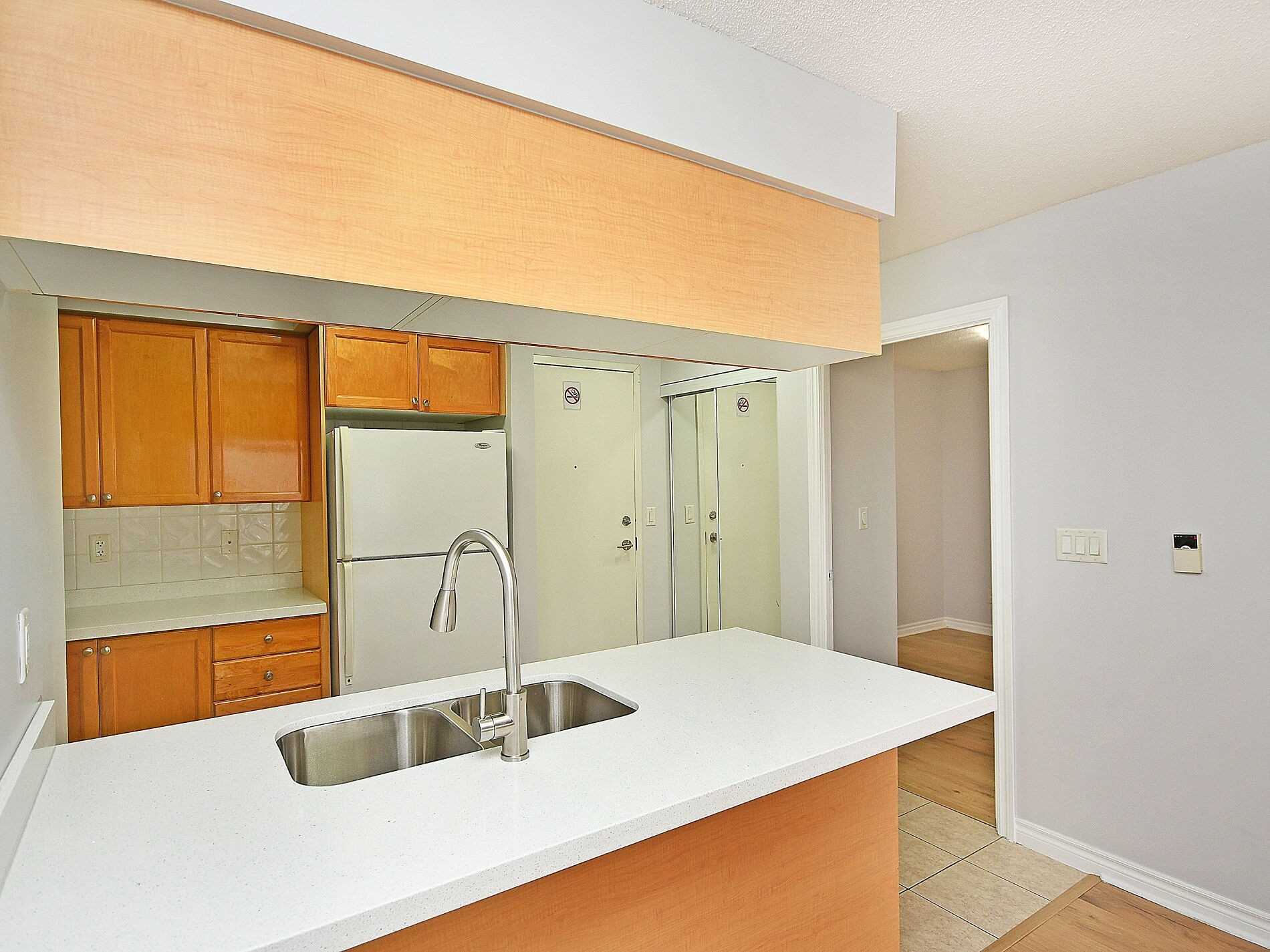 3888 Duke Of York Blvd, #1622