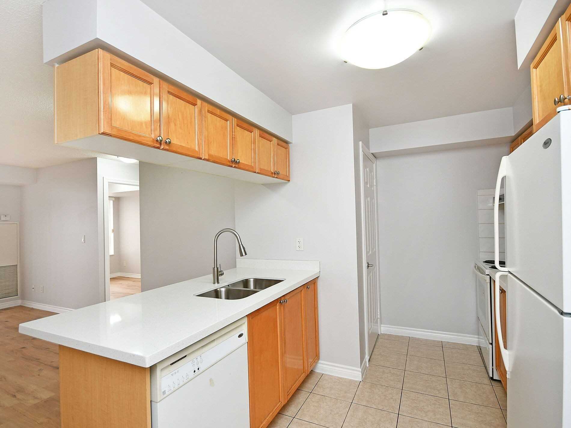 3888 Duke Of York Blvd, #1622