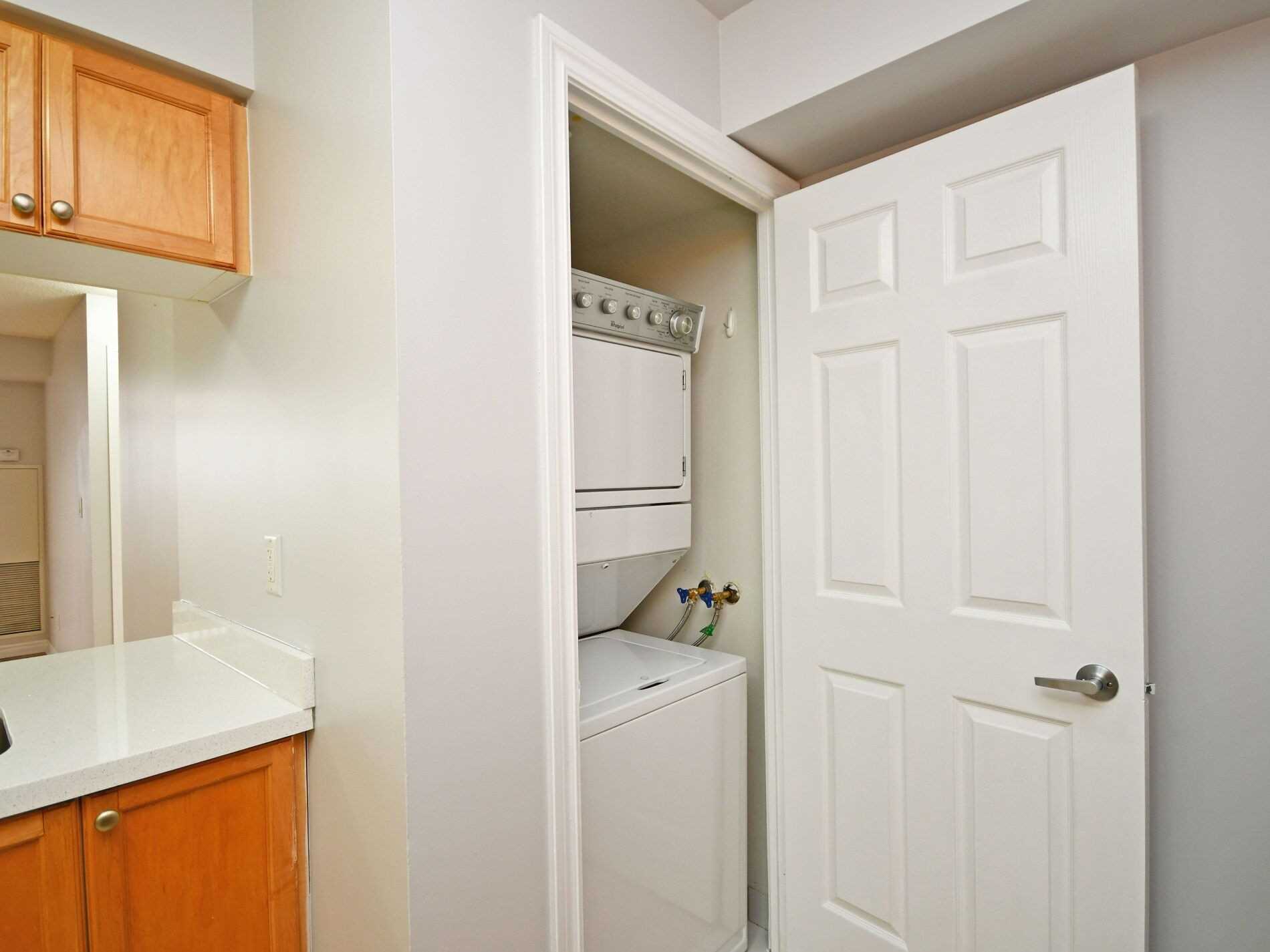 3888 Duke Of York Blvd, #1622