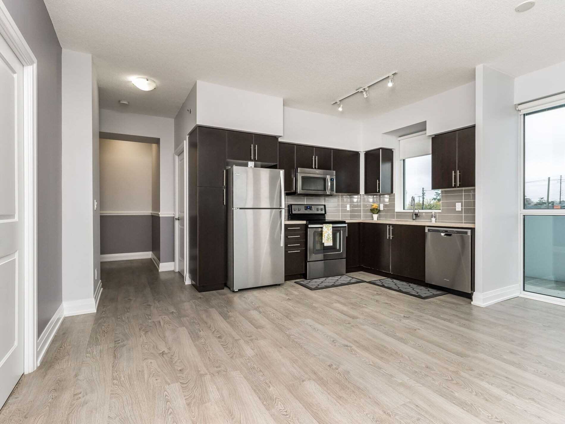 65 Speers Rd, #203