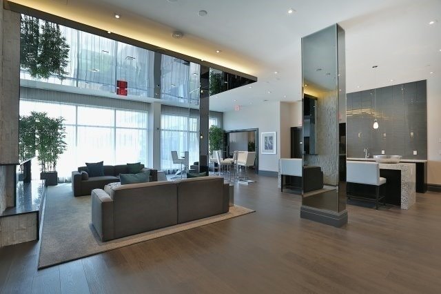 65 Speers Rd, #203