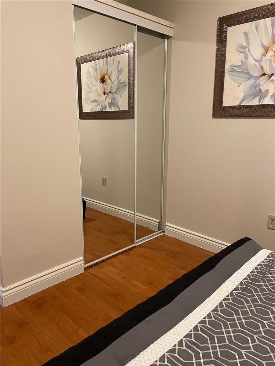 1625 Bloor St E, #515