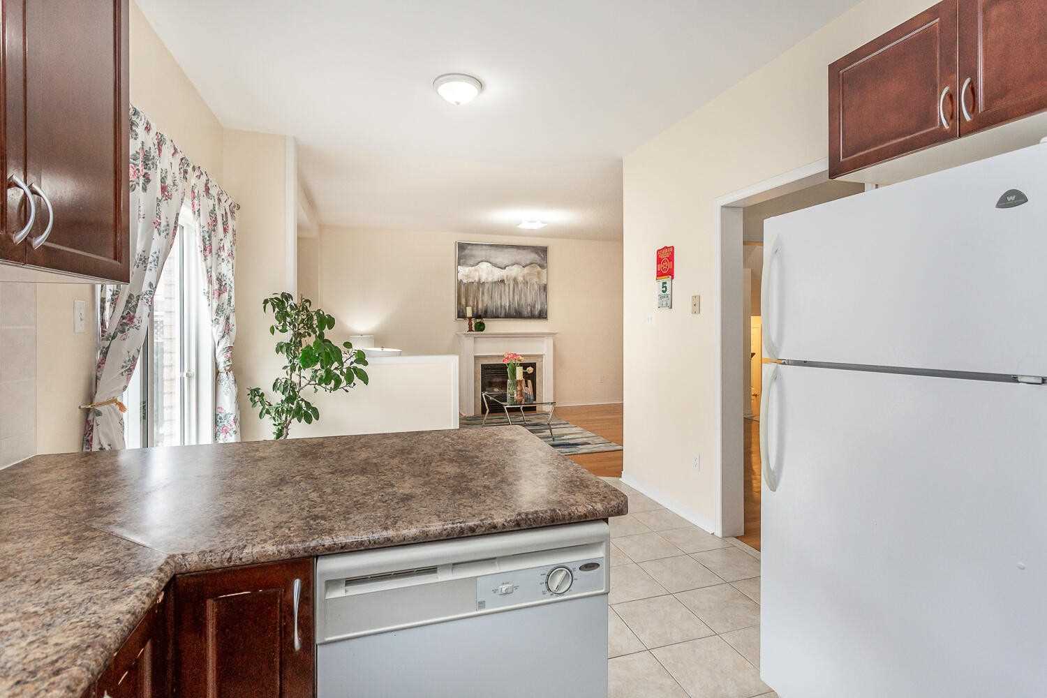 Listing W5396883 - Large Photo # 12