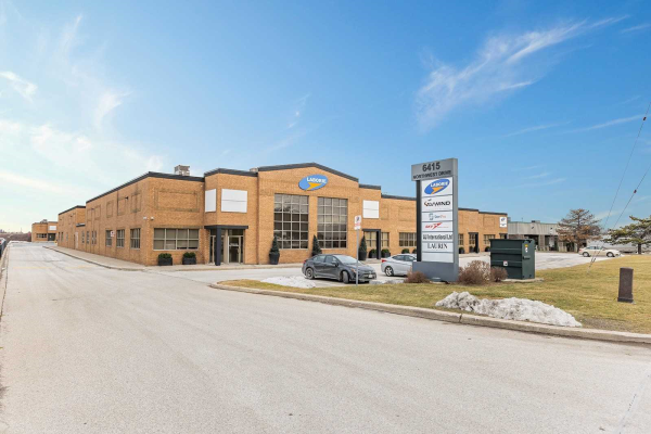 6415 Northwest Dr, Mississauga